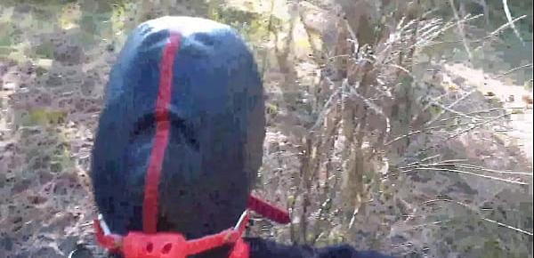  Tied to a tree on a sexy outfit, masked and outdoor deepthroat with no mercy